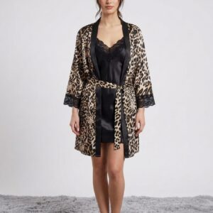 σατέν νυχτικό